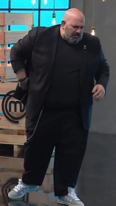 "No me voy a poder parar": El insólito reto físico que una participante le impuso a Juan Manuel en MasterChef