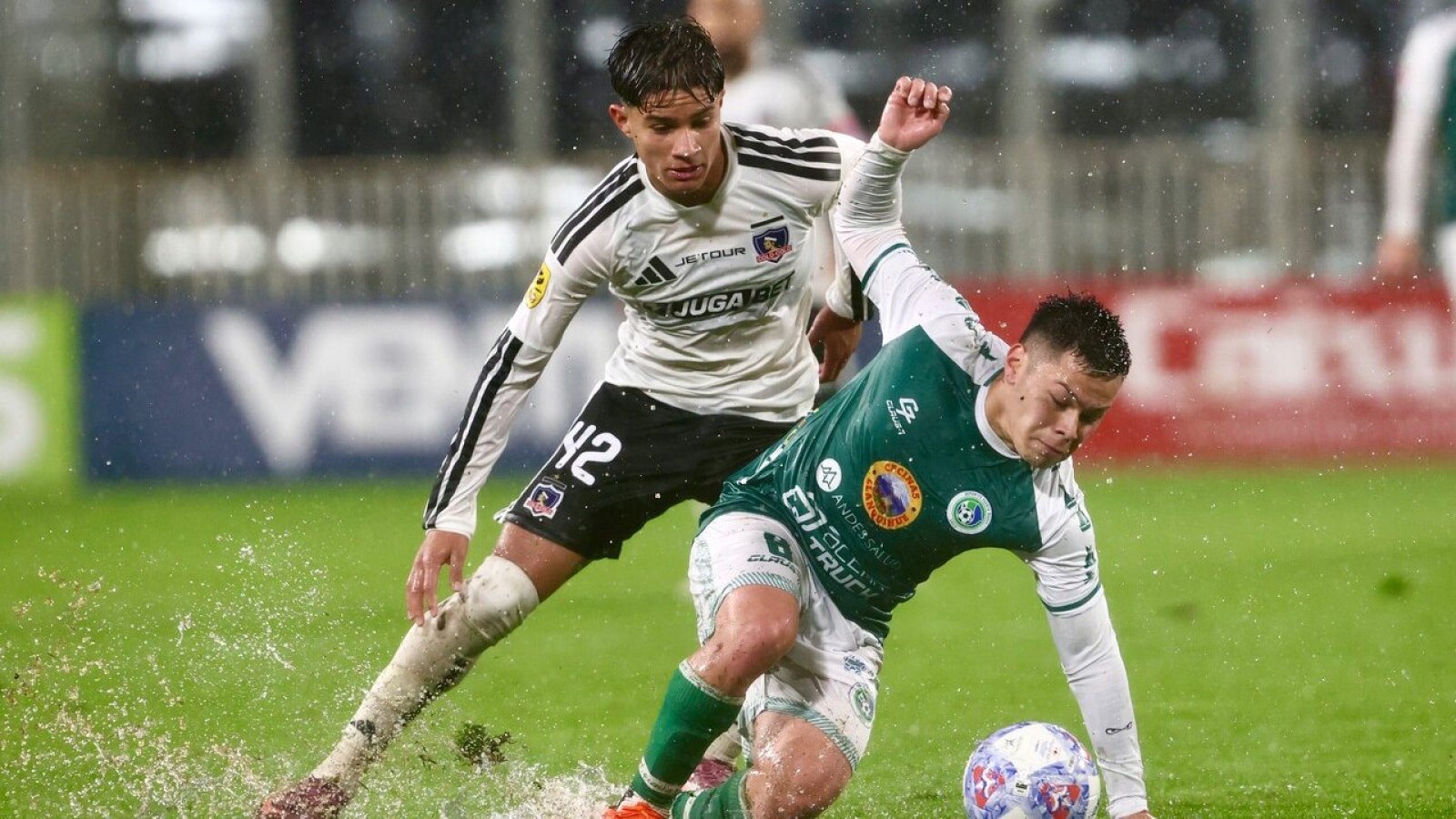 Partido Colo Colo vs. Deportes Puerto Montt es suspendido por condiciones climáticas
