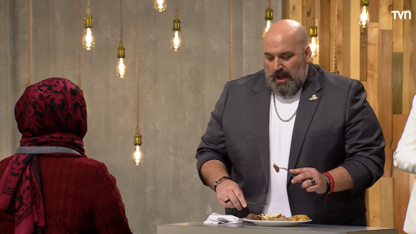 Bistec a las lágrimas: Dina se emociona con su preparación frente al jurado