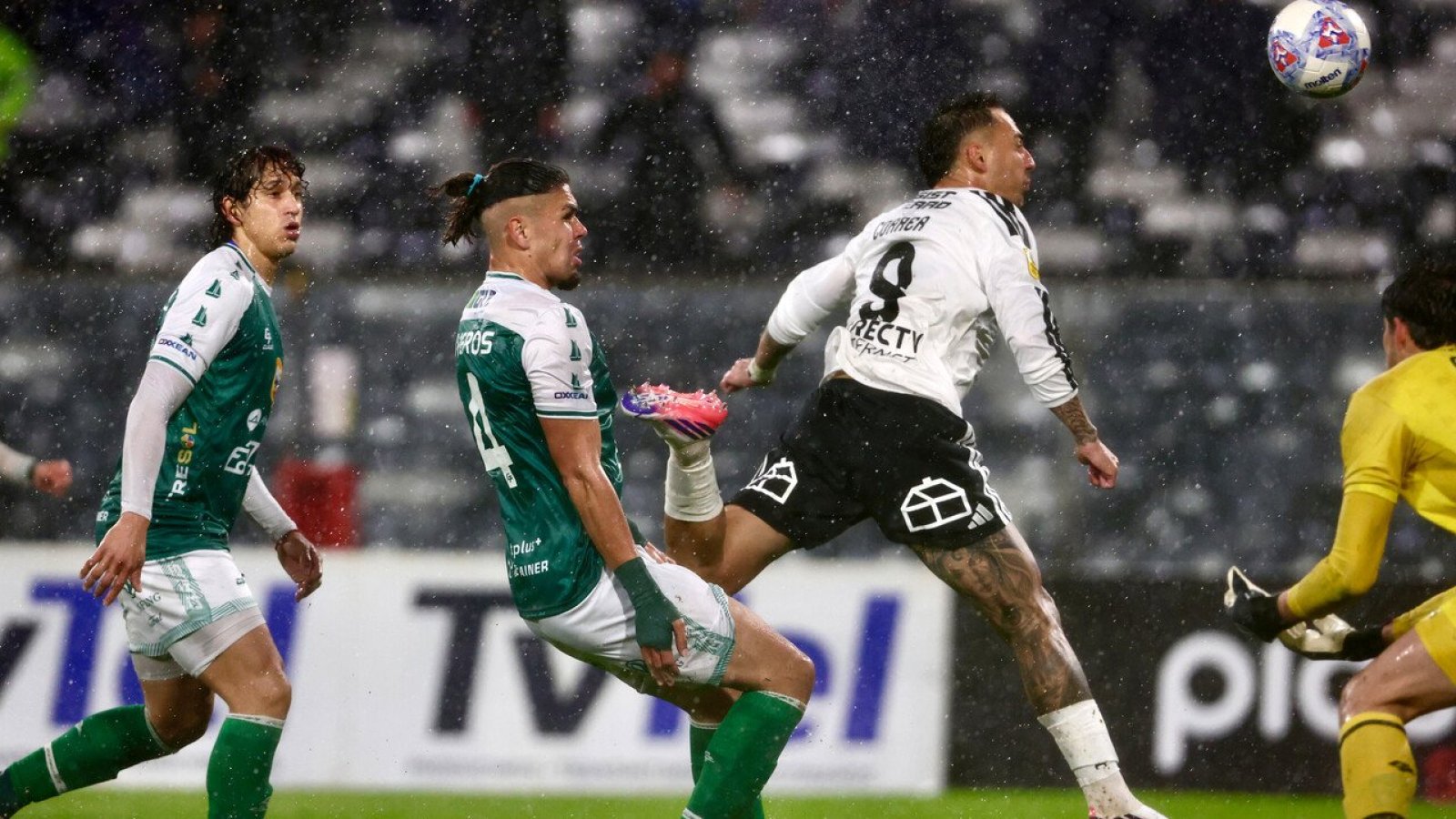 "Impresentable": la llamativa imagen que se robó las miradas en partido Colo Colo vs. Deportes Puerto Montt
