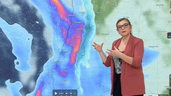 Semana lluviosa en la zona central: Temporal con río atmosférico llega a la región Metropolitana