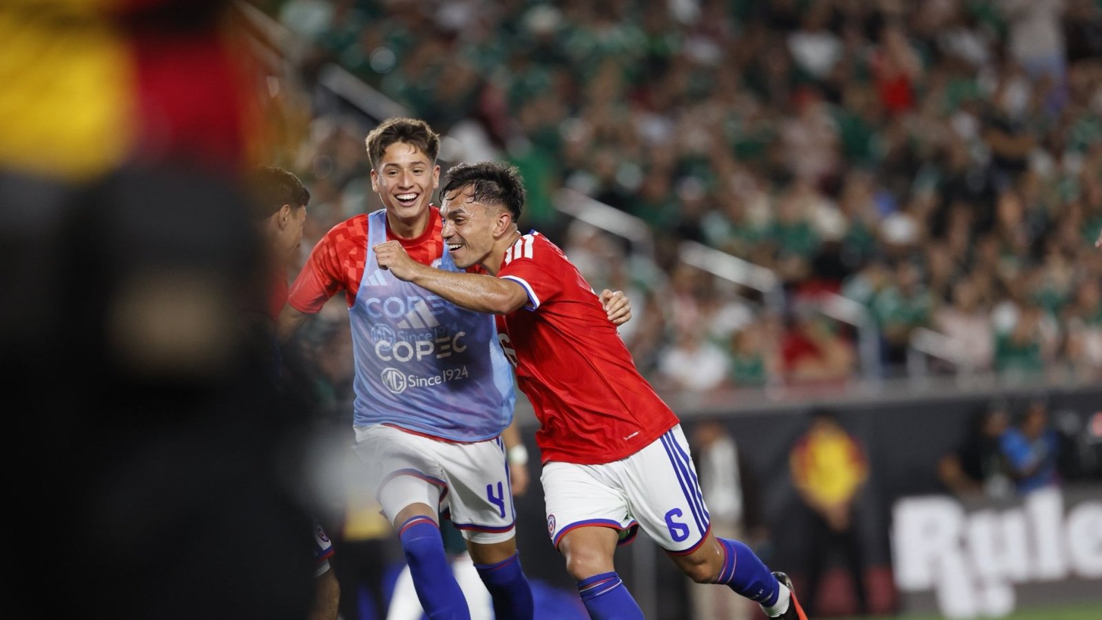 "Desastroso" y "pesadilla": La reacción de la prensa mexicana tras triunfo de Chile
