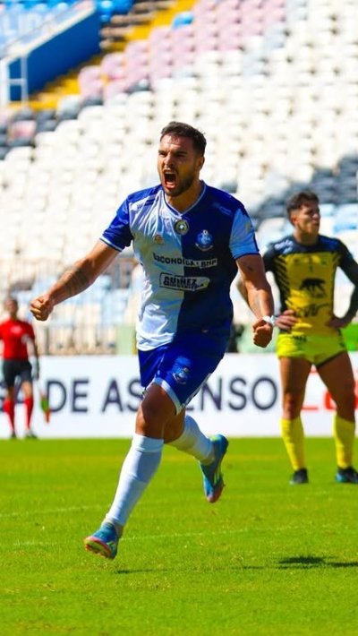"Siempre es lindo jugar contra el segundo equipo más grande de Chile"