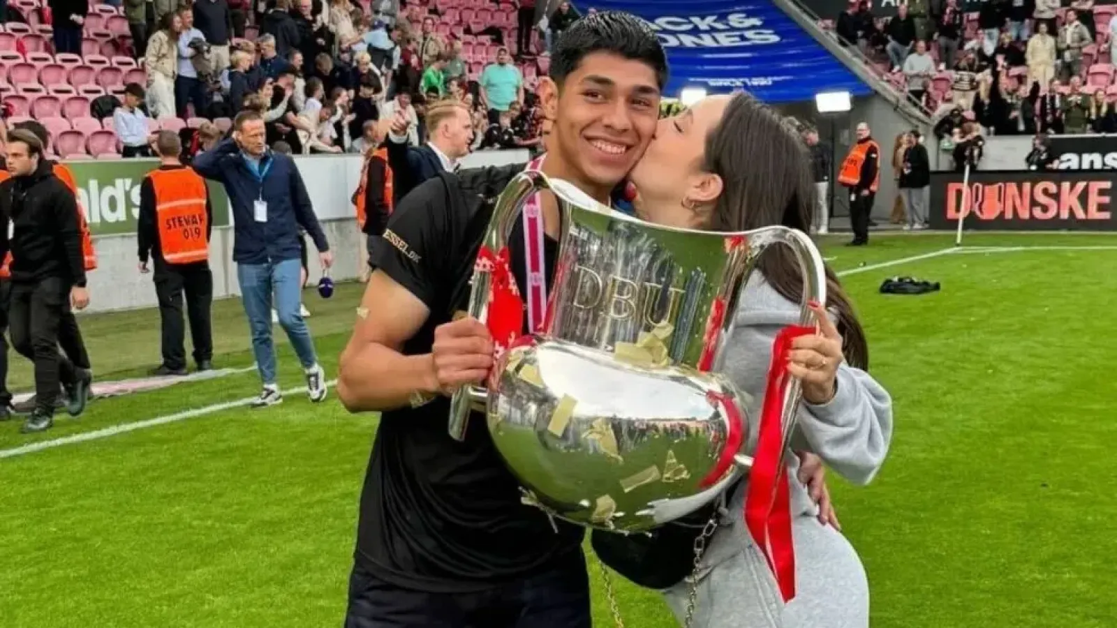 "No pretendo faltar el respeto": Director del FC Midtjylland confesó el hábito que tenía Darío Osorio
