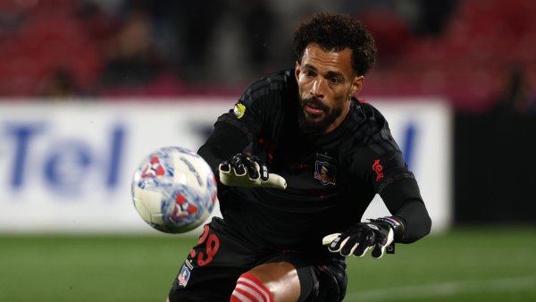 "No debieron traer a Vozinha a Colo Colo (...) Una vez que lo traen me parece que debe jugar, si no ¿para qué lo trajeron?"