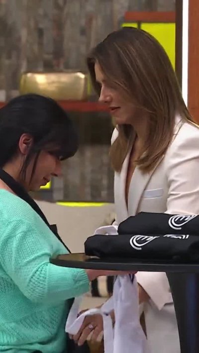 ¡Llegó el primer delantal negro a MasterChef!: Entre lágrimas Franchesca queda en zona de eliminación