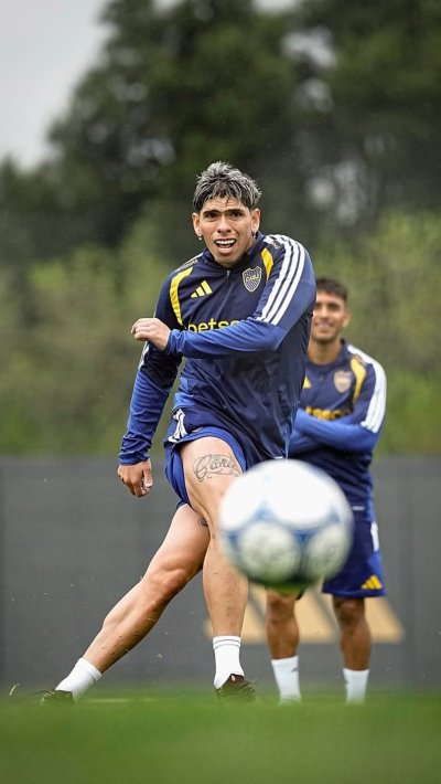 Boca Juniors empata contra Instituto de Córdoba y así evaluaron a Carlos Palacios y Wiliams Alarcón