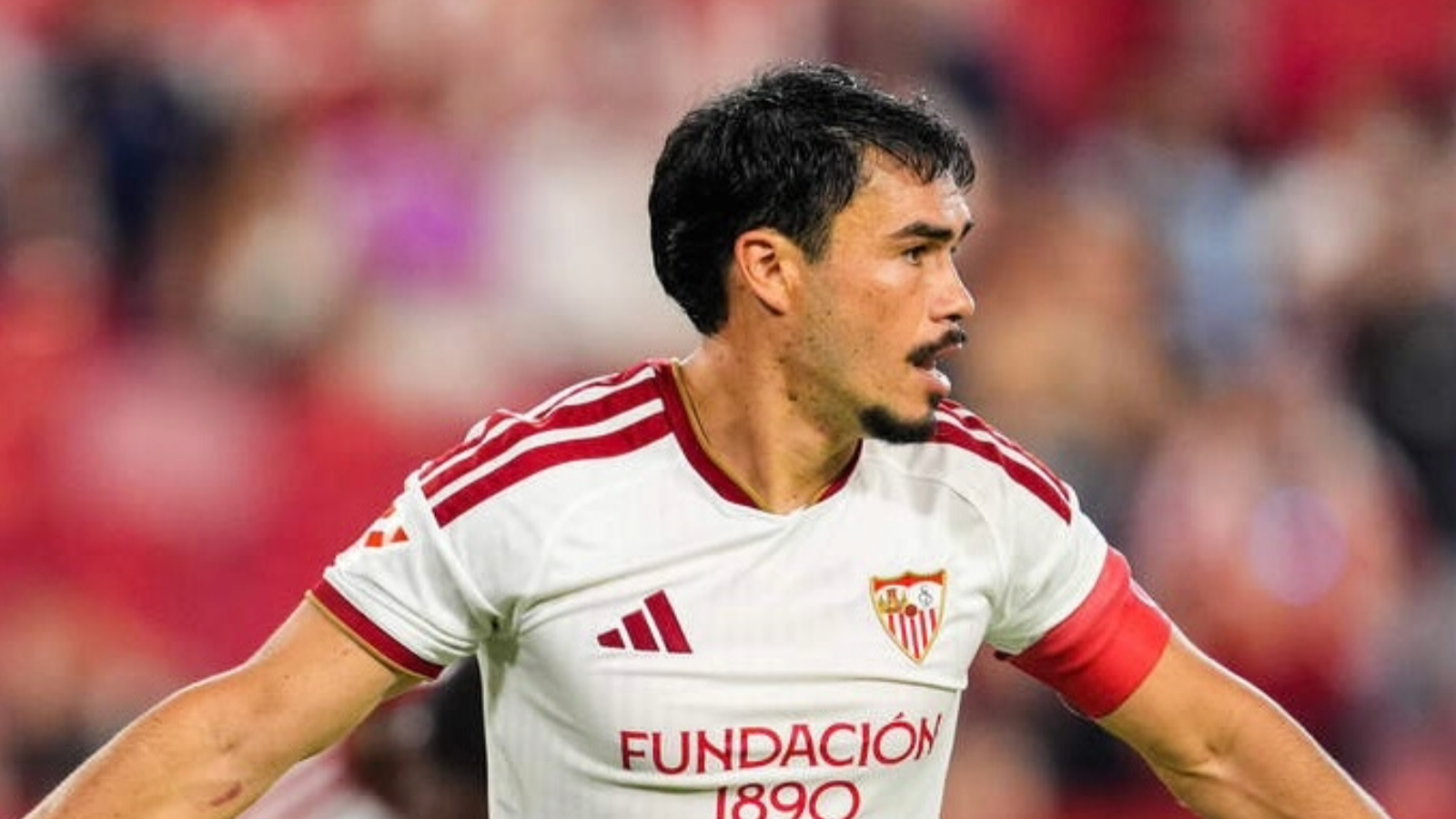 Gabriel Suazo hace historia en Europa al conseguir este importante hito en el Sevilla
