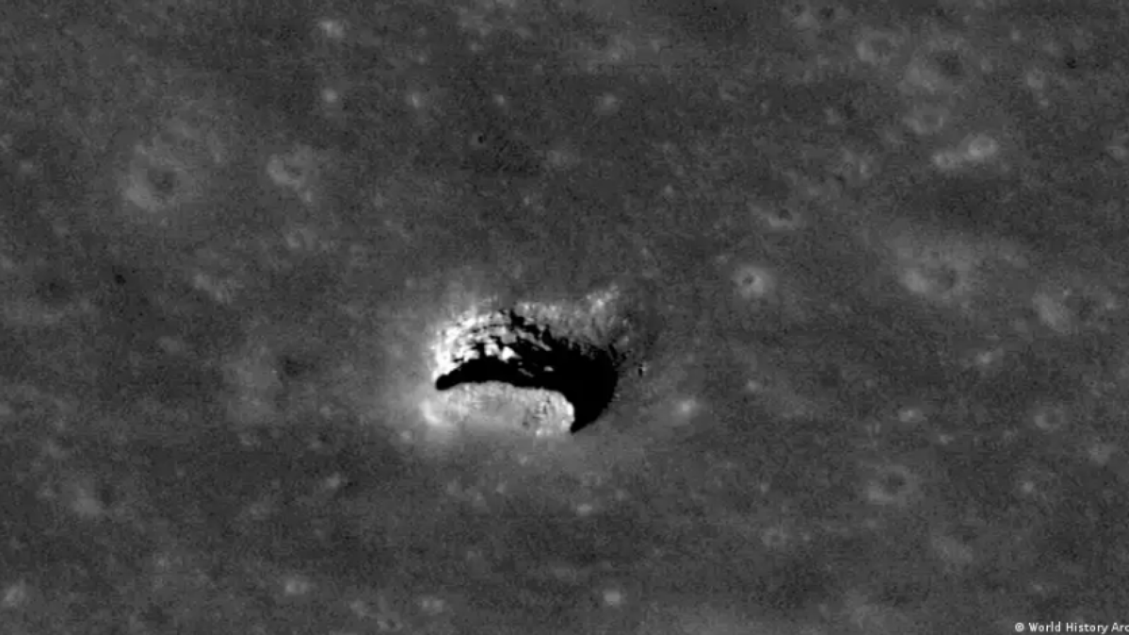Hay un misterioso pozo en la Luna: Debajo podría esperar una cueva gigante

