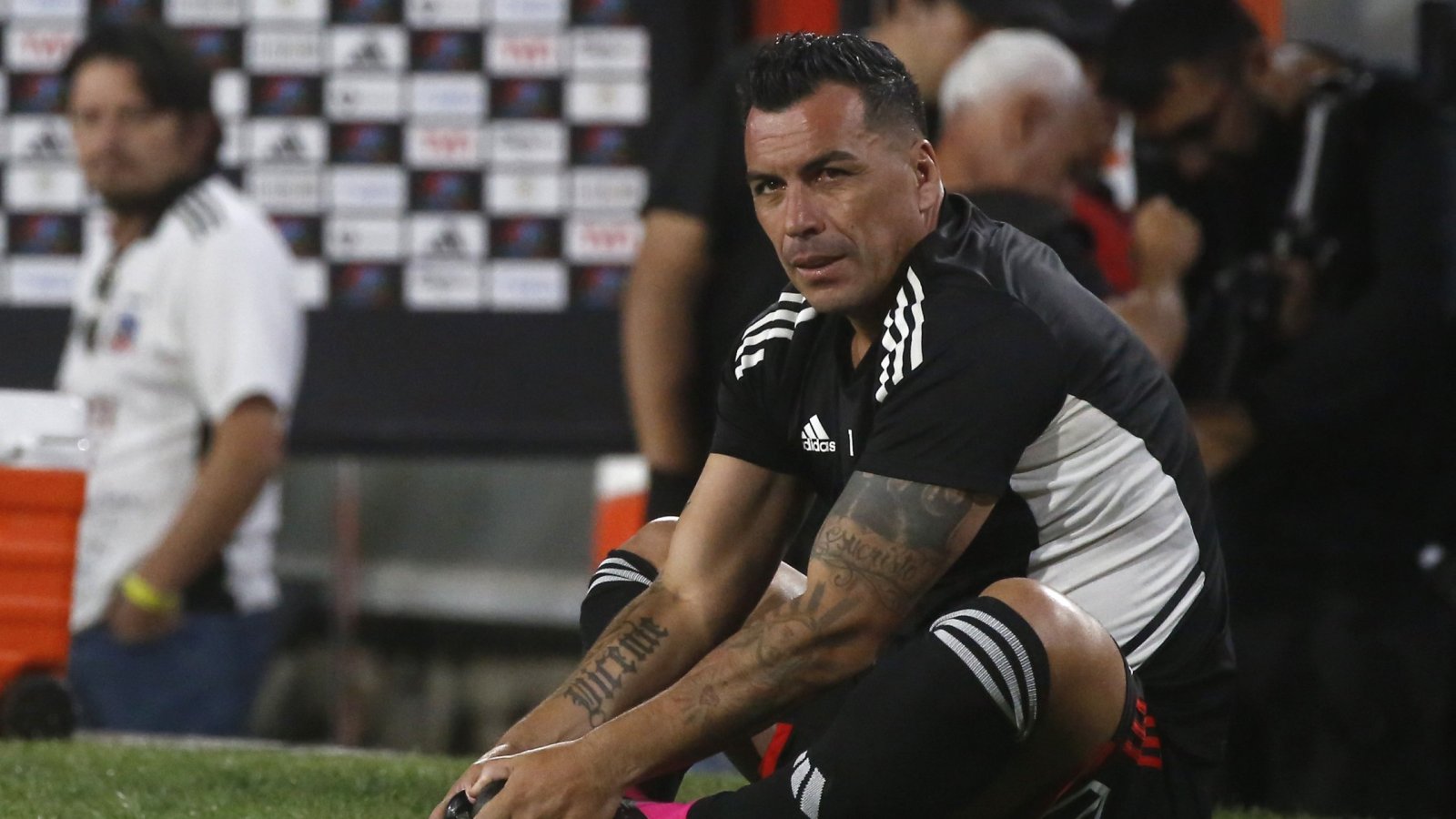"Un técnico con personalidad y él la tiene": el candidato de Esteban Paredes para asumir la Selección Chilena
