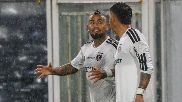 "Es increíble, solo pasa en Chile": El descargo de Arturo Vidal tras el "bajón" de Colo Colo