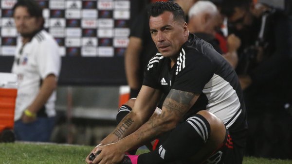 "Un técnico con personalidad y él la tiene": el candidato de Esteban Paredes para asumir la Selección Chilena