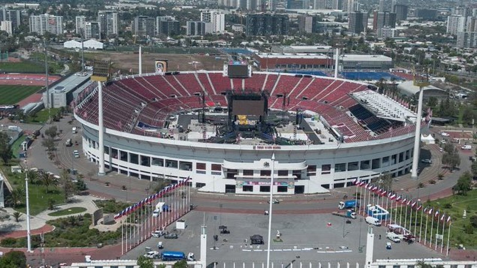 Impactantes imágenes del Parque Estadio Nacional tras intensas lluvias
