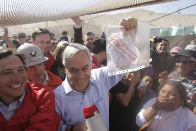"Sígame": La orden del presidente Piñera que marcó la transmisión del rescate de los 33 mineros