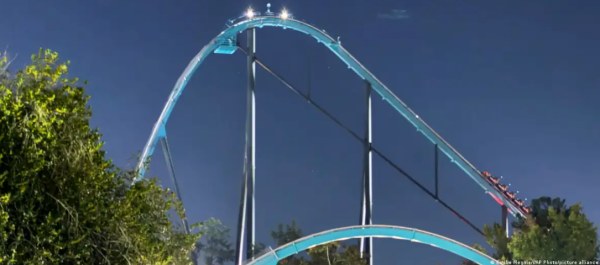 Muere un hombre al caer de una montaña rusa en Six Flags