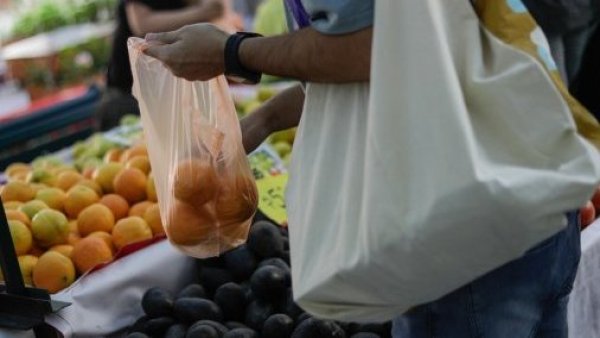 "Modificar formas de consumo": Experto analiza el explosivo aumento de precio de frutas y verduras