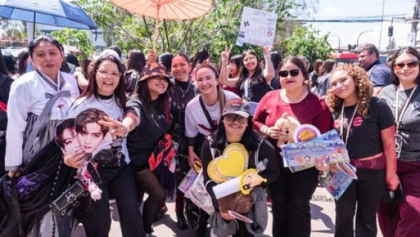 <p>Carabineros destaca comportamiento de fans de BTS y reporta 15 detenidos en el Estadio Nacional</p>