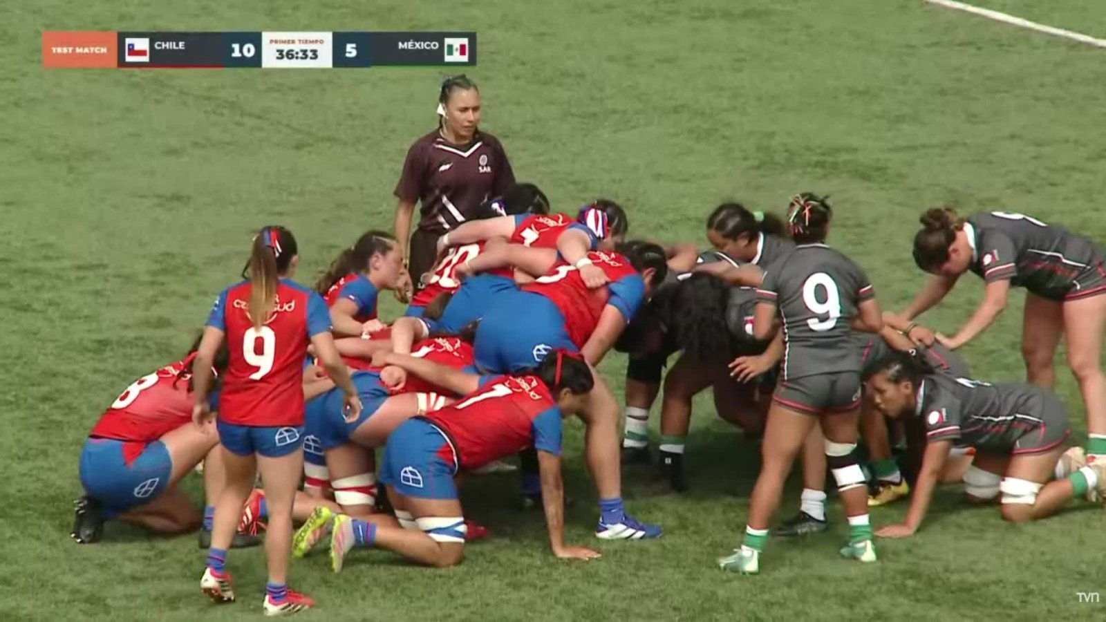 ¡Termina el primer tiempo! Chile y México se enfrentan en un intenso duelo de rugby femenino
