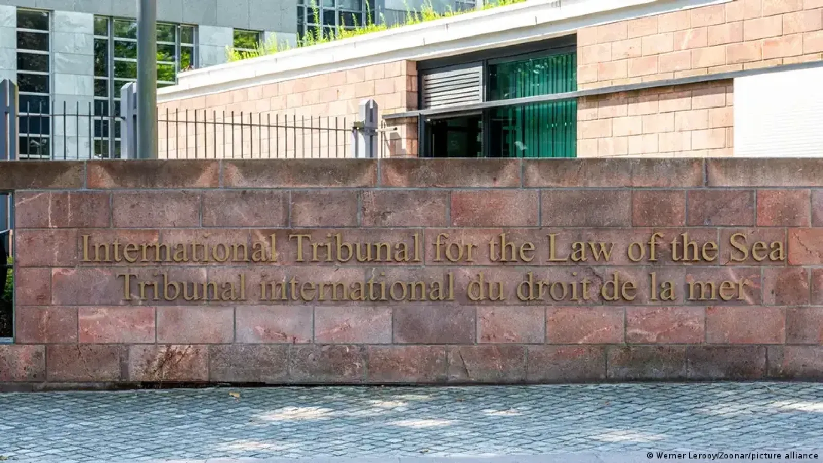 Argentina y Reino Unido van a arbitraje por las Malvinas en noviembre

