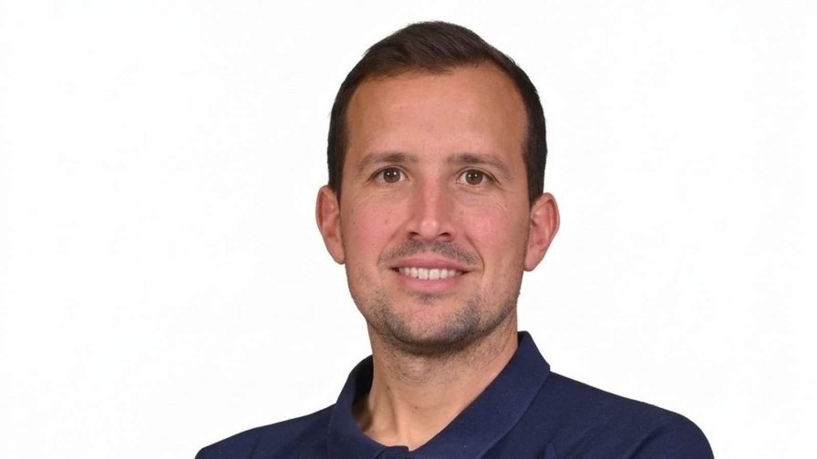 Doctor en Ciencias del Deporte es el nuevo gerente deportivo de Universidad Católica
