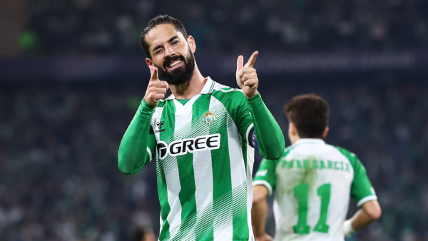“Súper Betis” de Pellegrini: vence al Feyenoord y firma campaña perfecta en la Champions