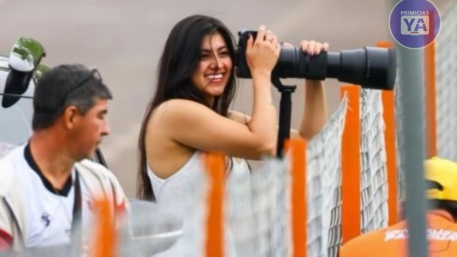 Club paraguayo anuncia código de vestimenta tras fotógrafa que se hizo viral
