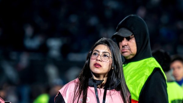 Club paraguayo anuncia código de vestimenta tras fotógrafa que se hizo viral