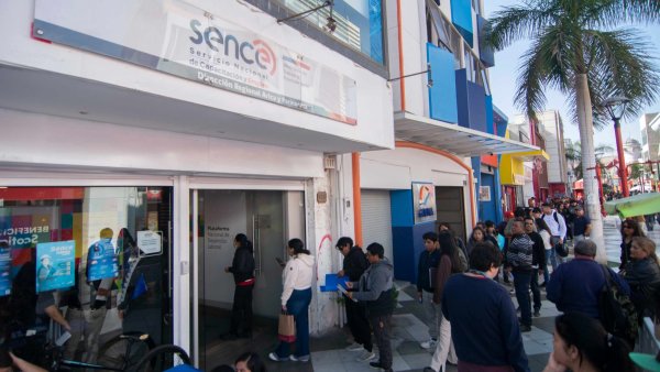 60% de los trabajadores quiere capacitarse pero los frena el costo: Plazo para usar beneficio Sence vence este diciembre