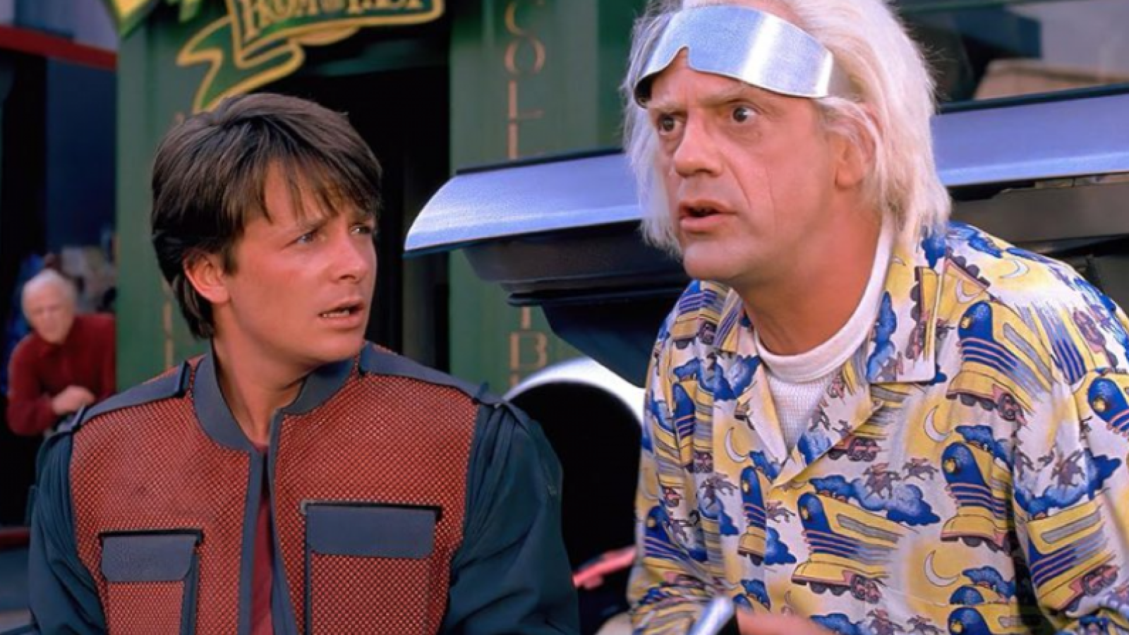Michael J Fox llena de nostalgia con saludo de cumpleaños a Christopher Lloyd
