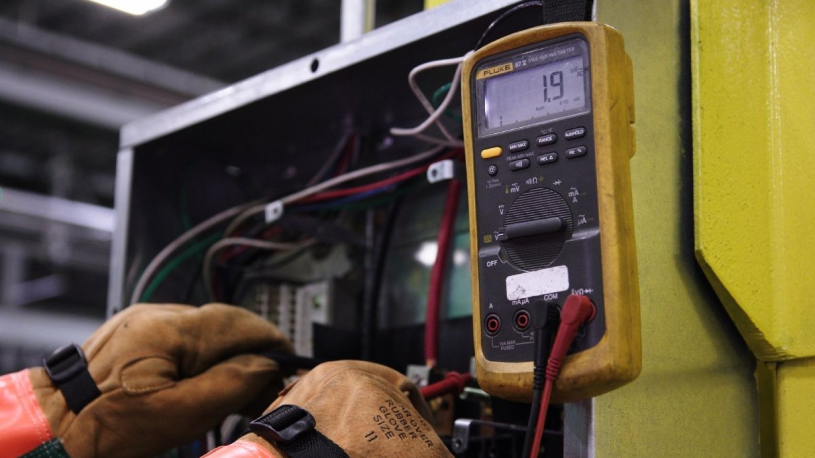 Proyecto eléctrico industrial: 5 aspectos técnicos que se deben evaluar antes de su ejecución
