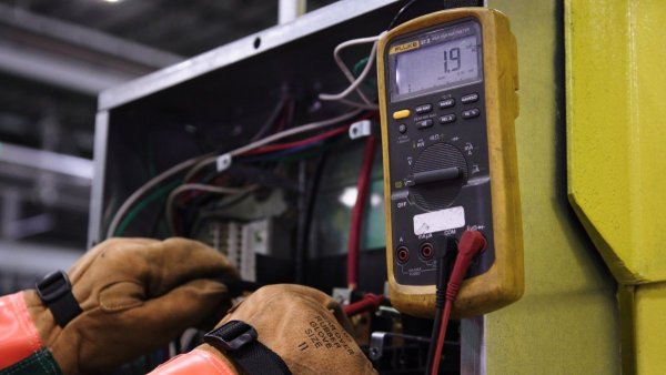 Proyecto eléctrico industrial: 5 aspectos técnicos que se deben evaluar antes de su ejecución