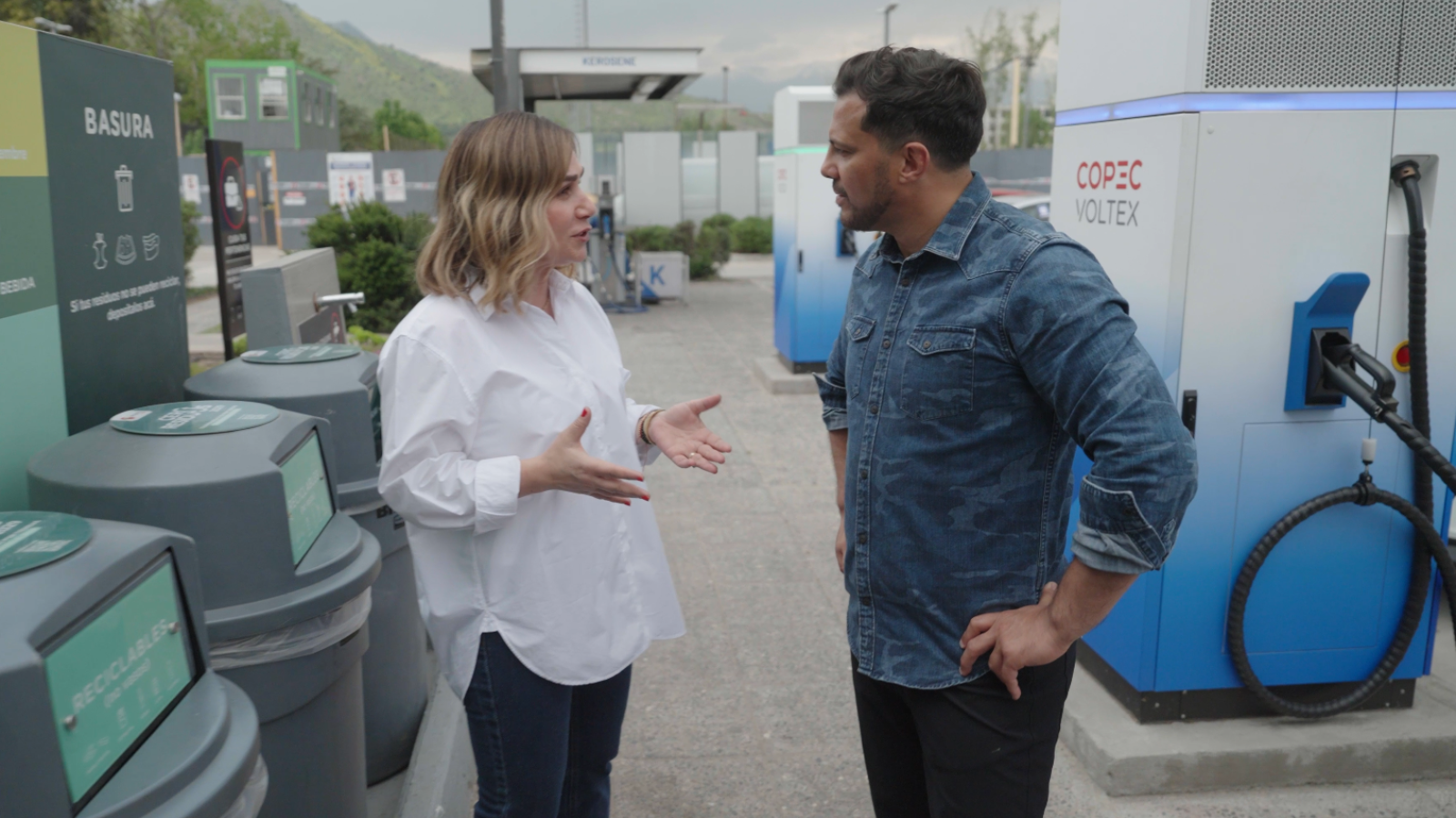 Simón Oliveros descubre la meta Cero Residuos 2029 de Pronto Copec
