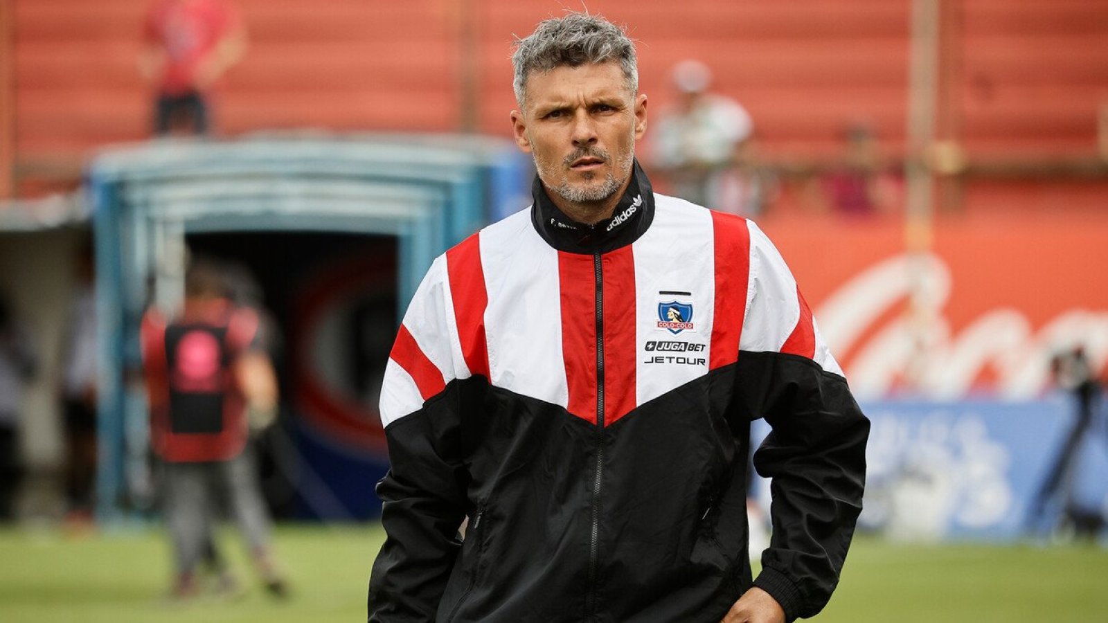 Polémica en Colo Colo: El motivo por el que Fernando Ortiz "cortó" a Diego Ulloa
