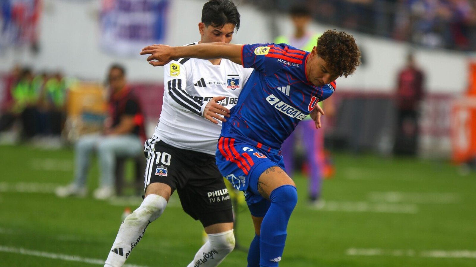 El calendario que les queda a Colo Colo y la U: ¿Le alcanzará la remontada a los azules?
