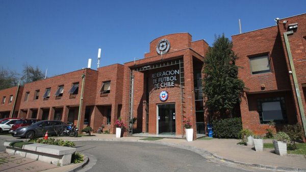Cambio en la tabla de posiciones: Tribunal de la ANFP reduce de seis a tres puntos la sanción