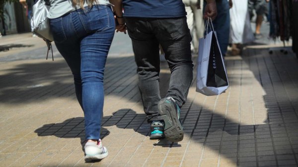 "Fiestas" con enfoque sensorial: Cómo funciona la modalidad de talleres y dinámicas grupales en tiendas
