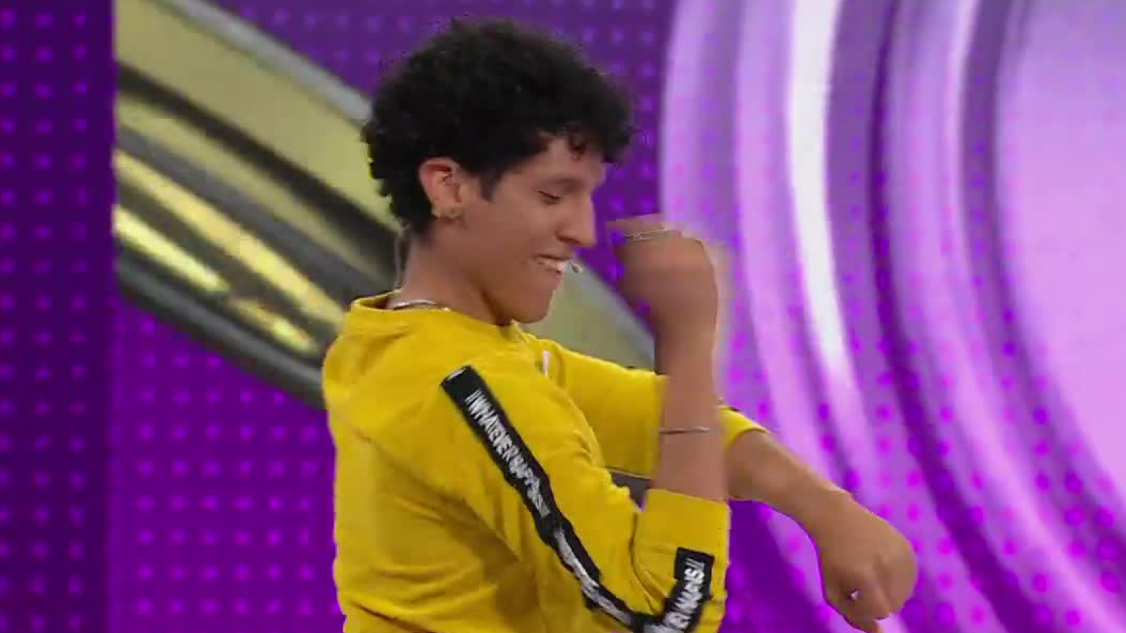 ¡Baila de todo! Gabriel aceptó el reto de Hotu DJ en ¡Ahora Caigo!
