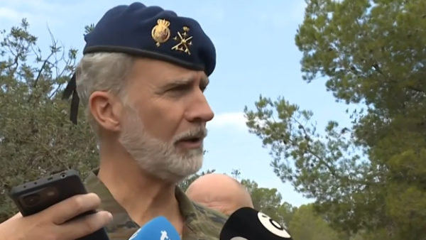 Al menos 30 muertos: Rey Felipe VI conmovido por la tragedia ferroviaria en España