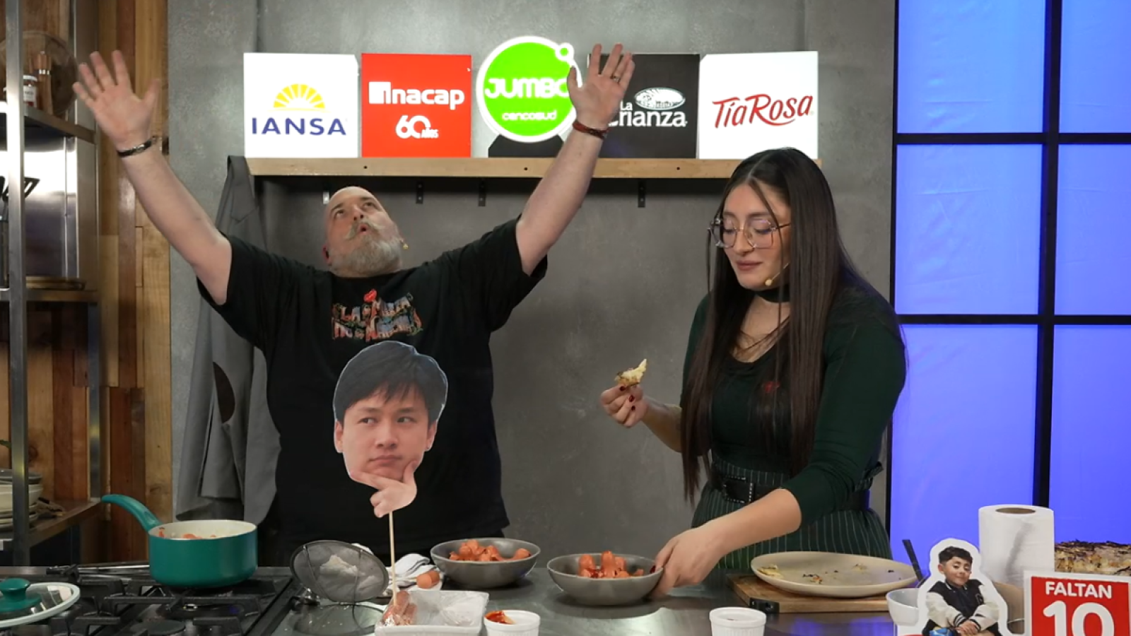 "¡¿Qué se siente?!": Juanma sufre la presión de la competencia de "MasterChef Chile" en el react
