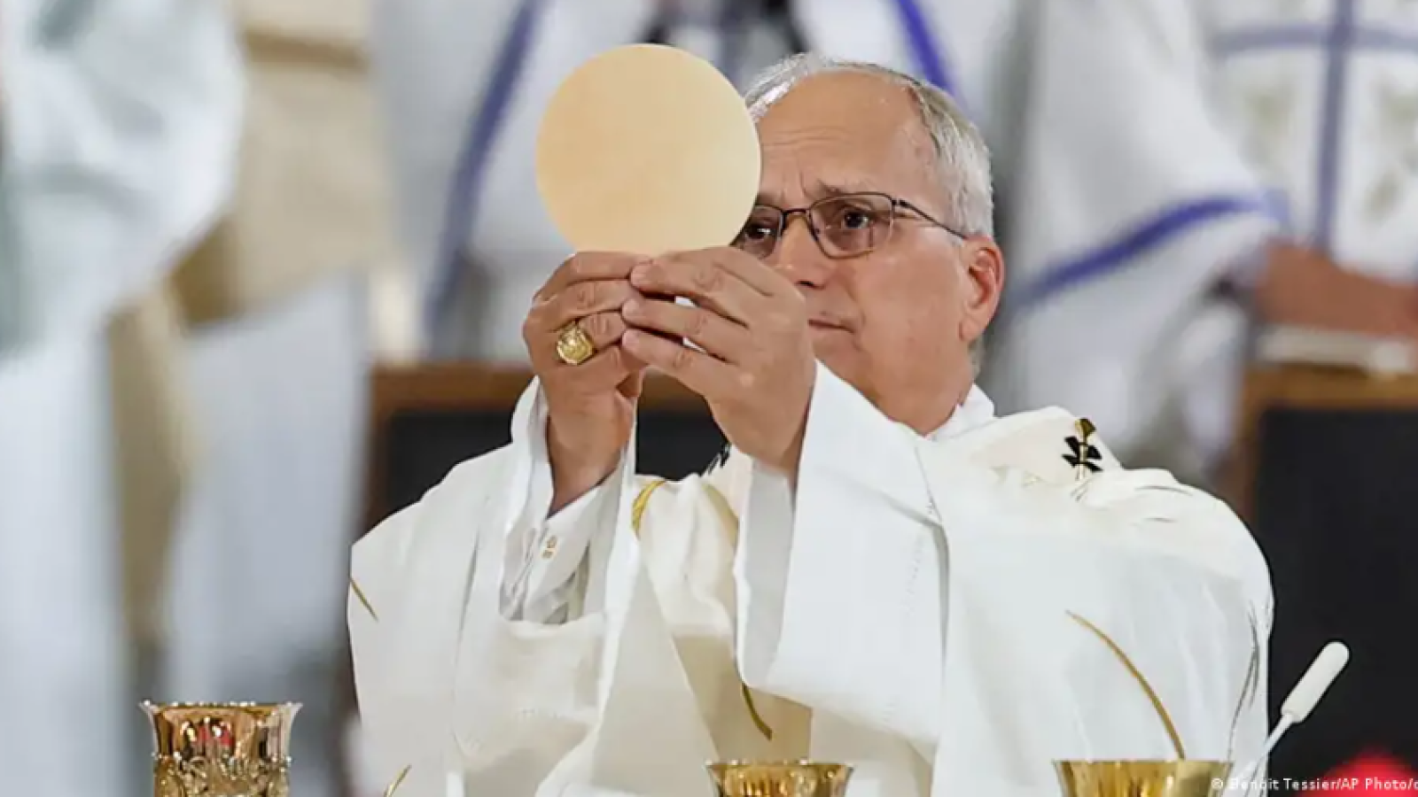 León XIV es el primer papa en votar en unas elecciones de EE. UU.
