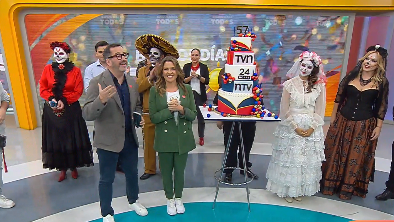¡Hoy estamos de fiesta! TVN celebra sus 57 años de historia
