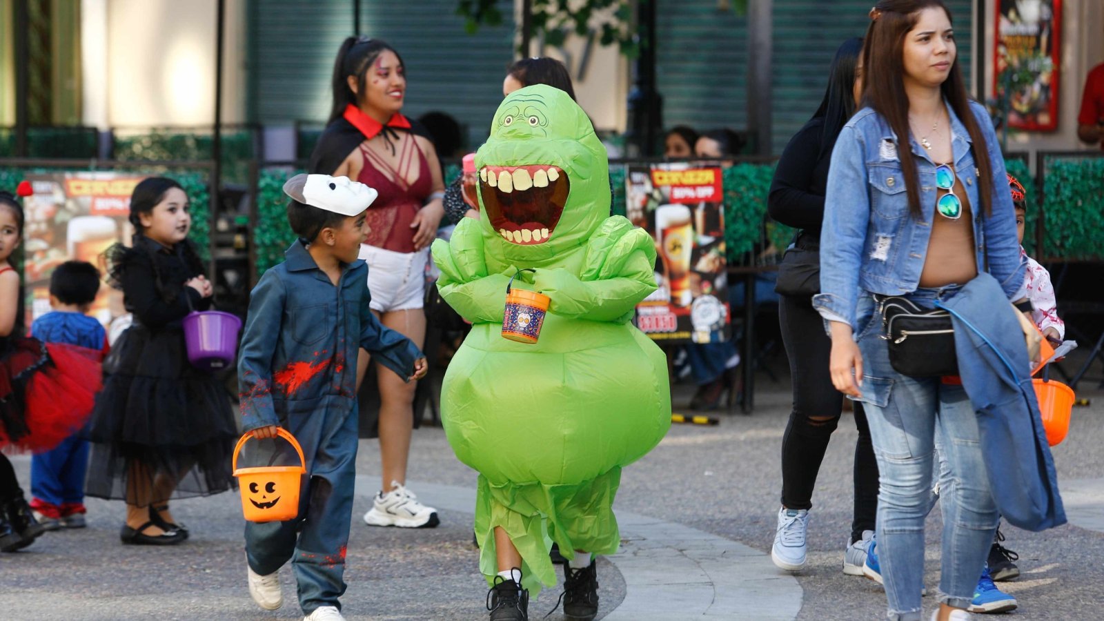 Qué hacer este Halloween en Santiago: Ferias, conciertos y actividades familiares gratis
